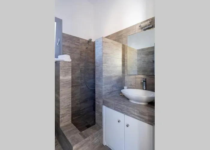 Petra By Rocks Estates *